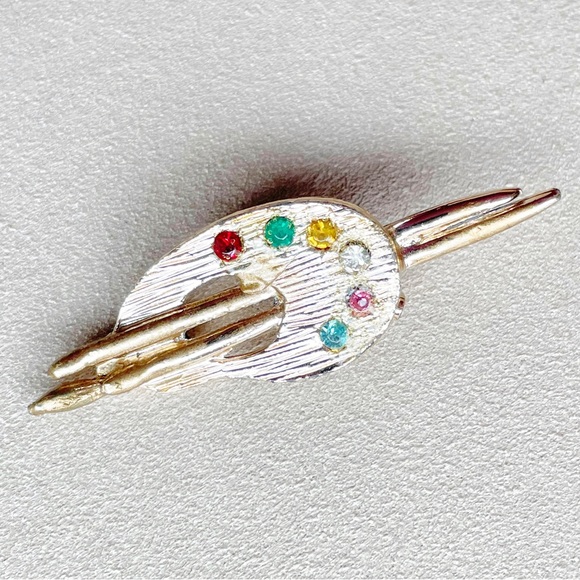 Vintage Palette Brooch - Picture 3 of 7